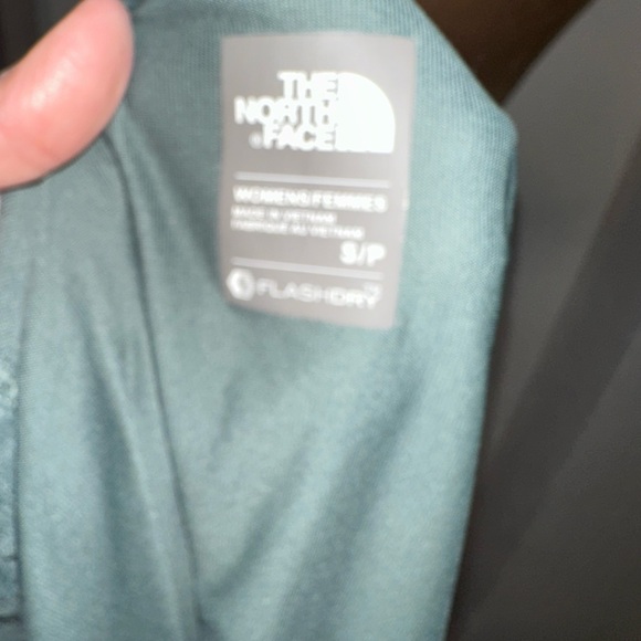 The North Face Women's Teal Short Sleeve Top - Picture 7 of 9